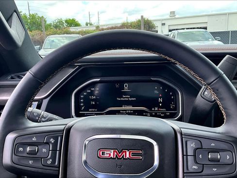 Used 2024 GMC Sierra 3500 AT4 w/ AT4 Premium Plus Package image 26