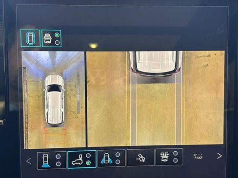 New 2026 GMC Yukon XL Denali Ultimate w/ LPO, Floor Liner Package AWD/4WD image 41