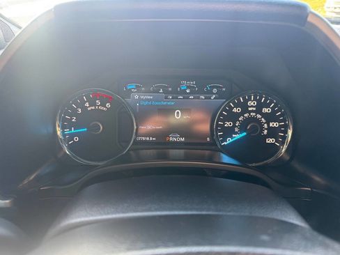 Used 2018 Ford F150 Lariat w/ Equipment Group 502A Luxury image 17