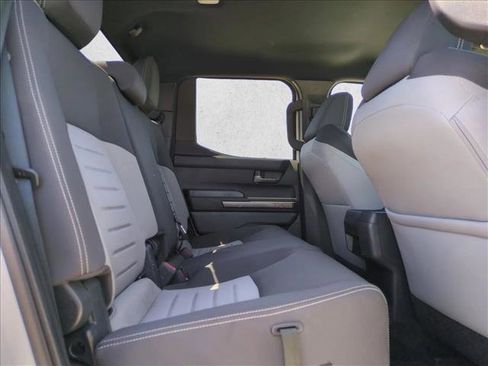 Used 2025 Toyota Tacoma TRD Off-Road image 19