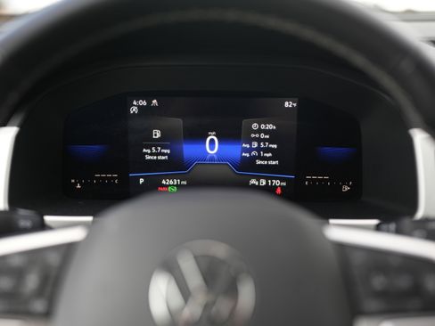 Certified 2022 Volkswagen Atlas SE image 13