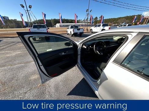 Used 2019 Kia Forte LXS image 26