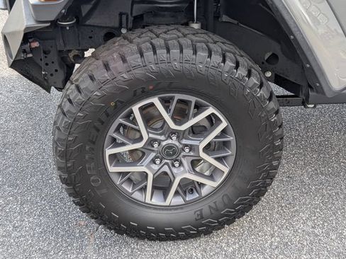 Used 2020 Jeep Wrangler Unlimited Rubicon AWD/4WD image 13