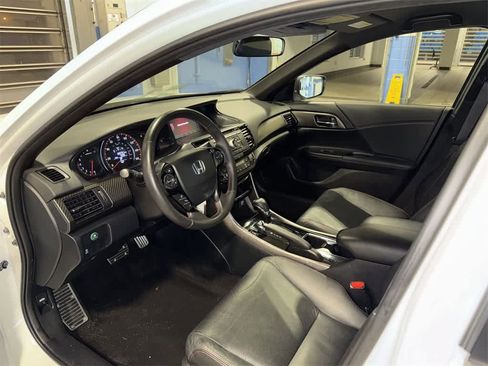 Used 2017 Honda Accord Sport Special Edition image 54