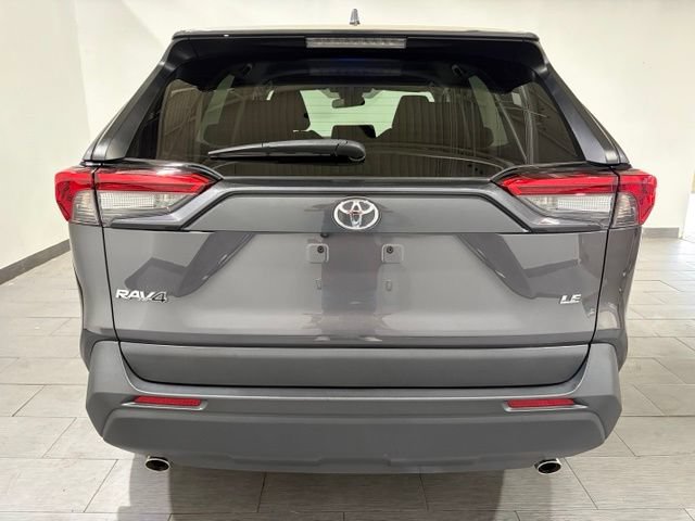 Used 2024 Toyota RAV4 LE FWD image 4