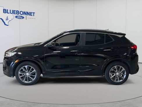 Used 2022 Buick Encore GX Select w/ Sport Touring Package FWD image 6