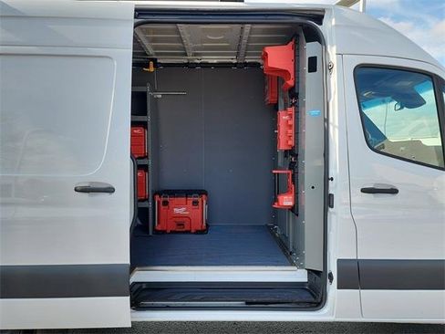Used 2022 Mercedes-Benz Sprinter 2500 image 20