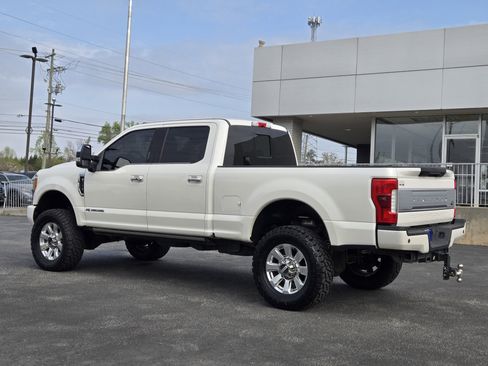 Used 2017 Ford F350 Platinum w/ Platinum Ultimate Package image 12