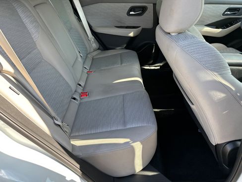 Certified 2023 Nissan Rogue SV image 15