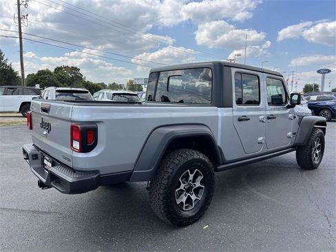 Used 2020 Jeep Gladiator Sport w/ Quick Order Package 24S image 8