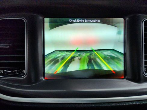 Used 2019 Dodge Charger Scat Pack image 18