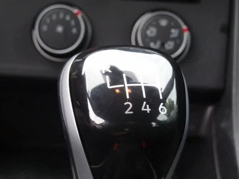 Used 2023 Volkswagen Jetta Sport FWD image 13