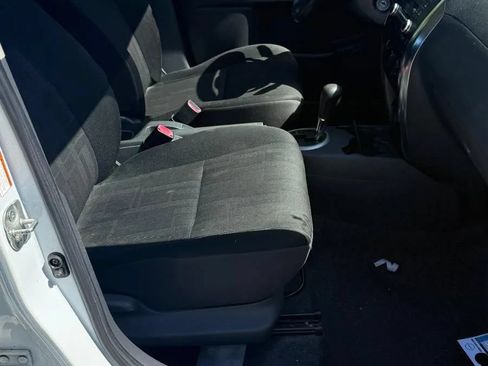 Used 2011 Suzuki SX4 Sportback FWD image 19