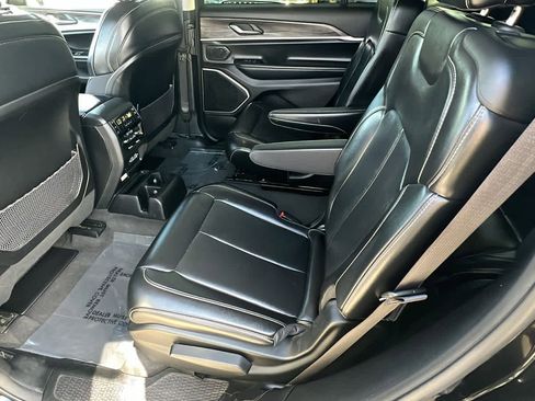 Certified 2021 Jeep Grand Cherokee L Limited image 24