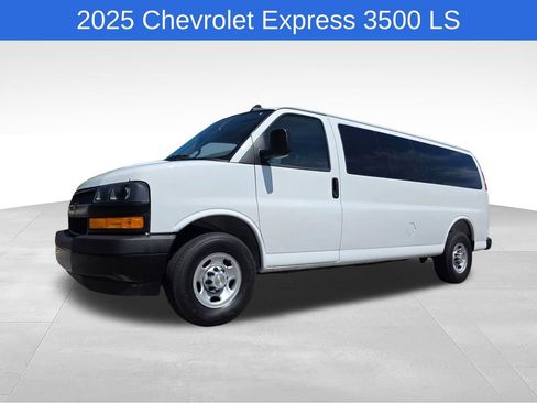 Certified 2025 Chevrolet Express 3500 LS RWD image 10