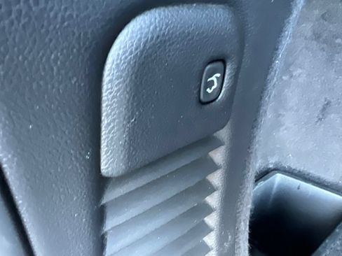 Used 2024 Dodge Durango GT RWD image 18