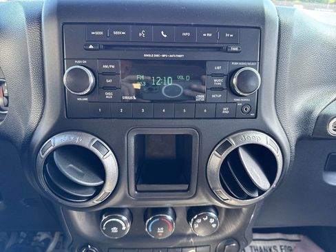 Used 2012 Jeep Wrangler Unlimited Sport w/ Connectivity Group image 26