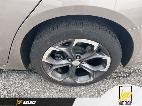 Used 2023 Chevrolet Malibu LT image 8