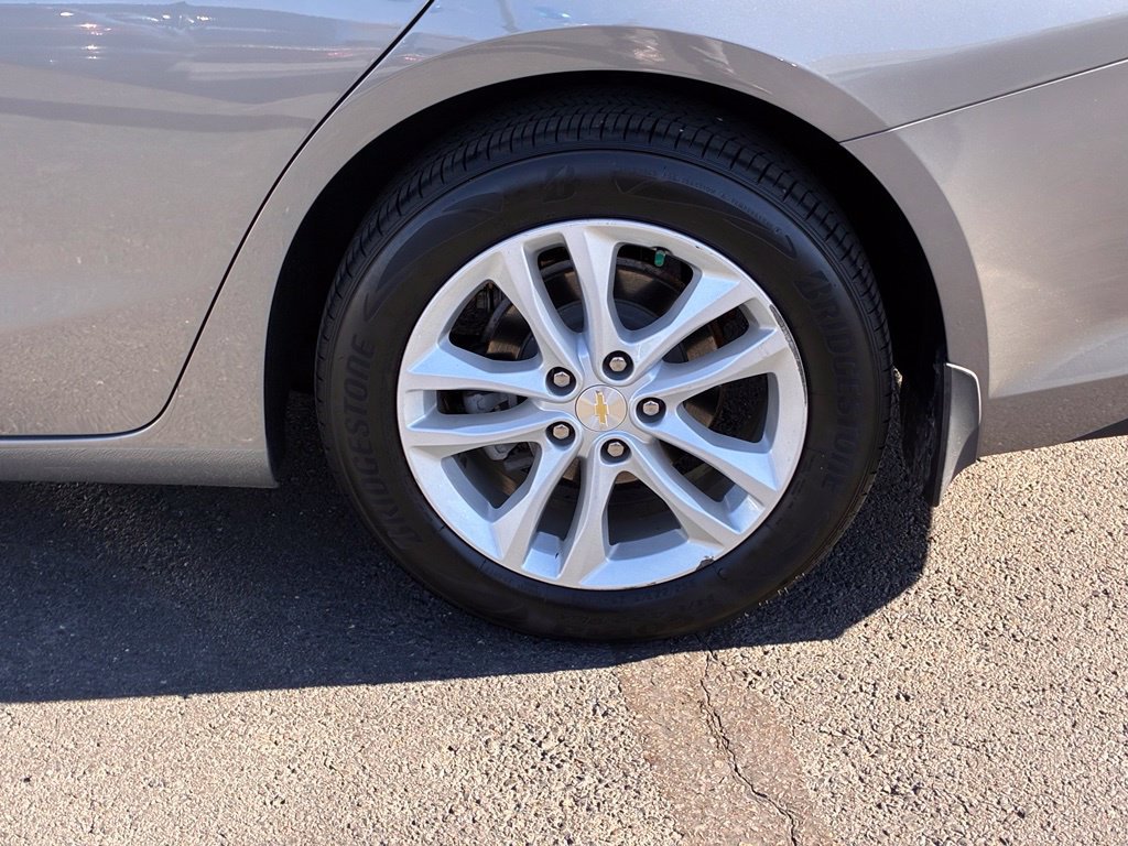 Used 2018 Chevrolet Malibu LT FWD image 47