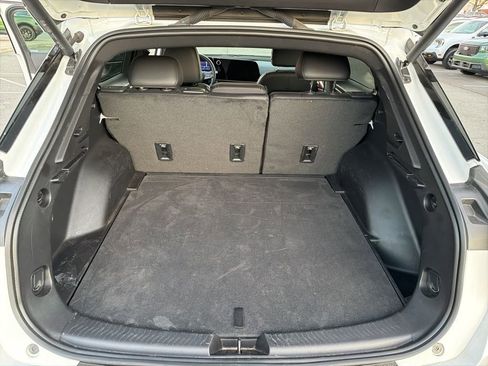 Used 2024 Chevrolet Equinox EV RS image 10