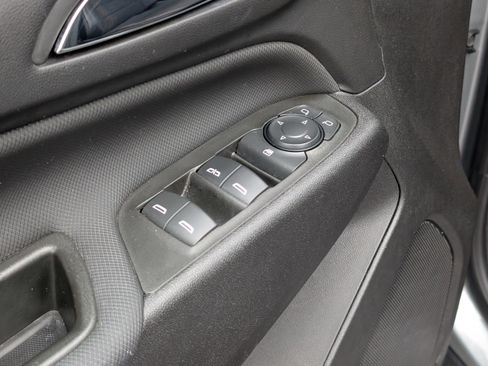 Used 2024 Chevrolet Equinox RS image 16