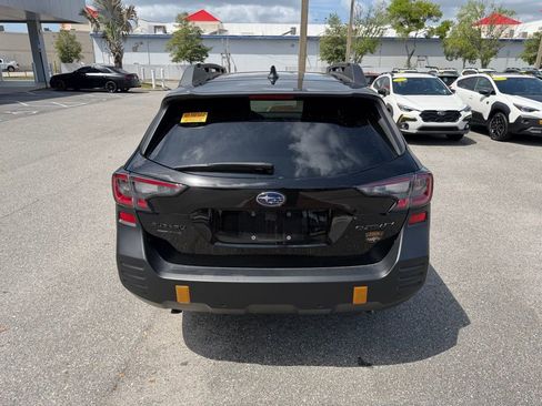 Used 2025 Subaru Outback Wilderness w/ Wilderness Package AWD/4WD image 40