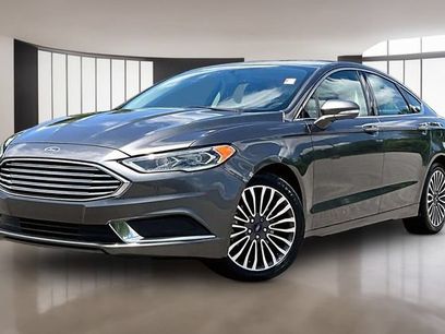 Used 2018 Ford Fusion SE w/ Fusion SE Technology Package