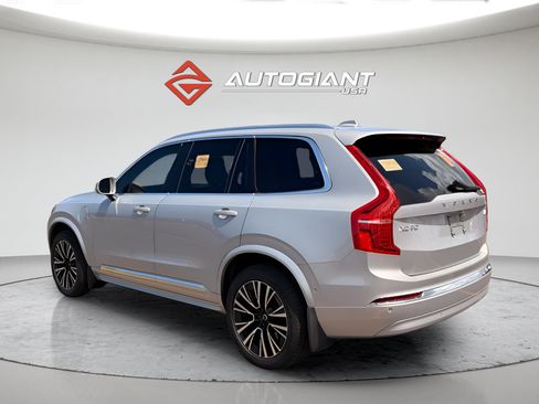 Used 2023 Volvo XC90 T8 Plus AWD/4WD image 4