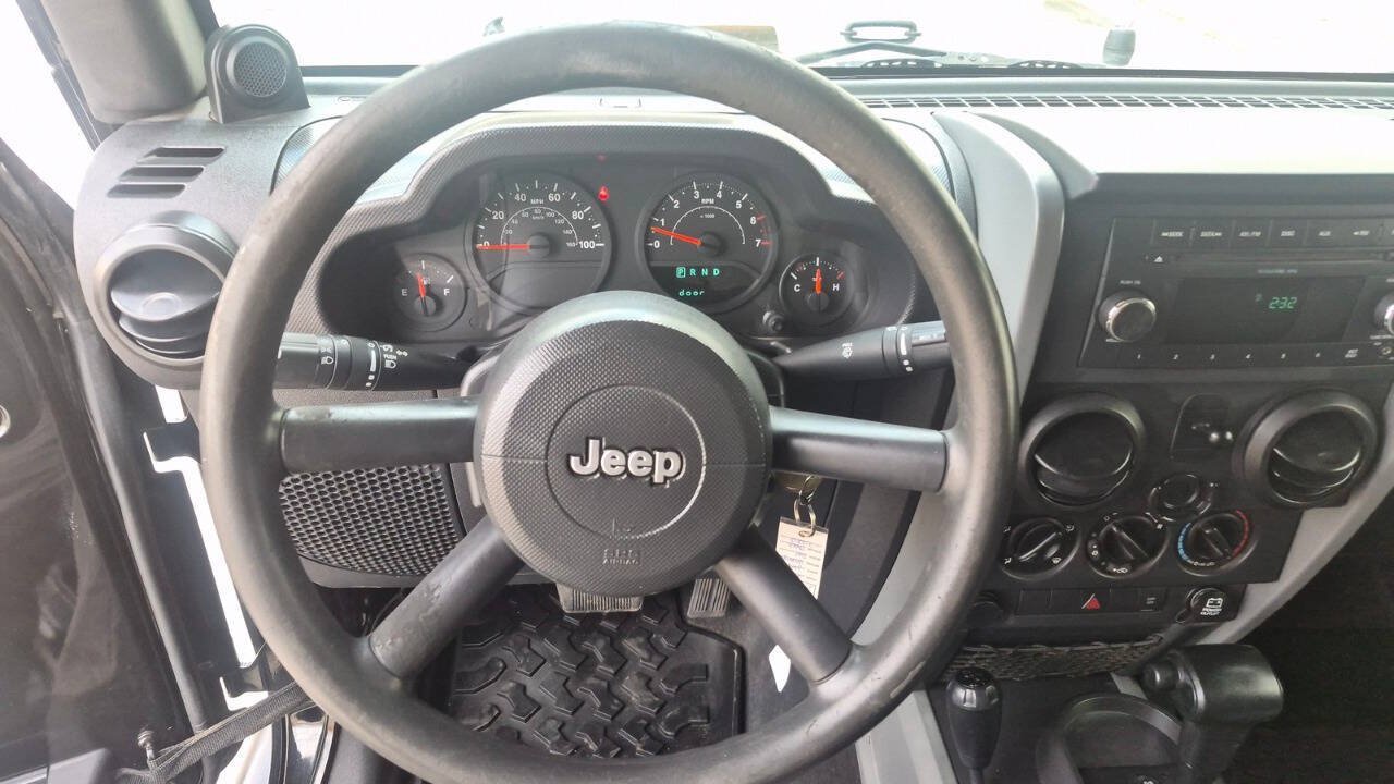 Used 2009 Jeep Wrangler X w/ Black Appearance Group AWD/4WD image 34