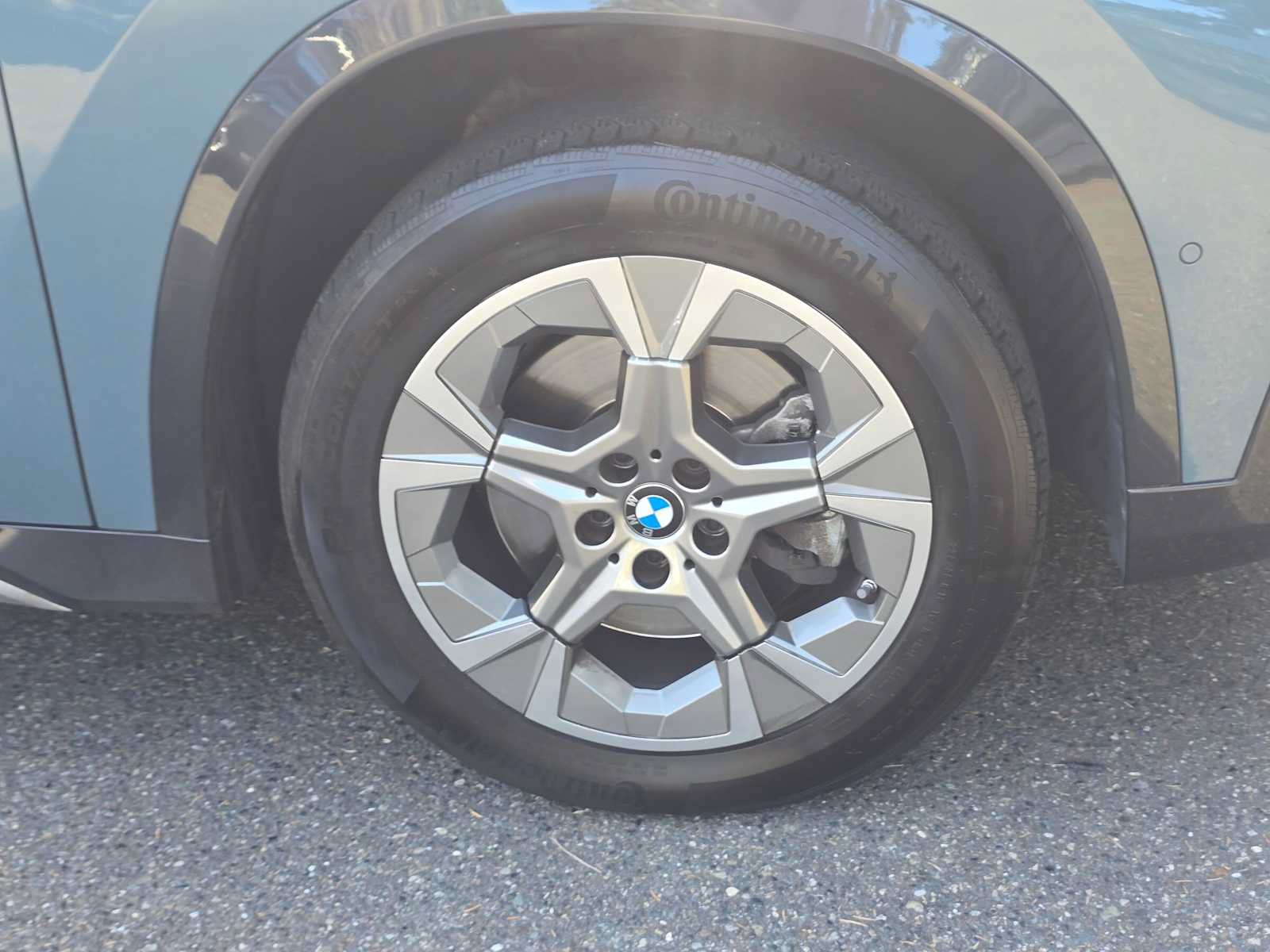 Used 2023 BMW X1 xDrive28i w/ Premium Package AWD/4WD image 9
