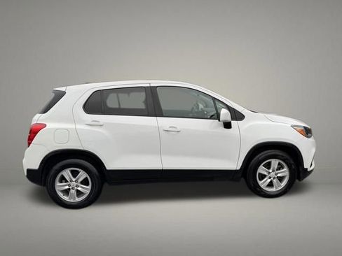 Used 2020 Chevrolet Trax LS w/ Tint and Cruise Package image 6