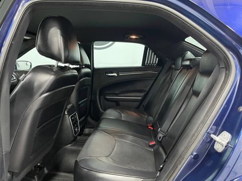Used 2014 Chrysler 300 C AWD/4WD image 29
