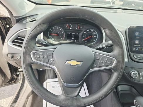 Used 2023 Chevrolet Malibu LS FWD image 15