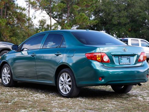 Used 2010 Toyota Corolla LE 4DR SEDAN image 5