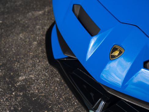 Used 2021 Lamborghini Aventador SVJ AWD/4WD image 42
