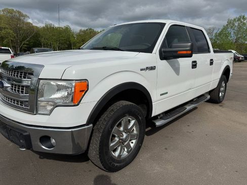 Used 2014 Ford F150 XLT w/ Equipment Group 302A Luxury AWD/4WD image 9