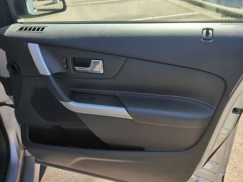 Used 2014 Ford Edge Sport w/ Driver Entry Package image 28