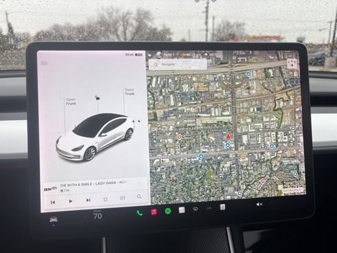 Used 2019 Tesla Model 3 Standard Range Plus image 24