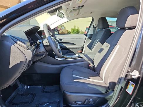 Used 2023 Hyundai Sonata SEL image 13