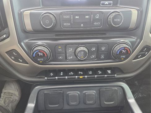 Used 2017 GMC Sierra 2500 Denali w/ Duramax Plus Package image 18