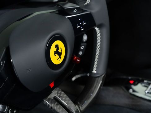 Used 2025 Ferrari 296 GTS image 31