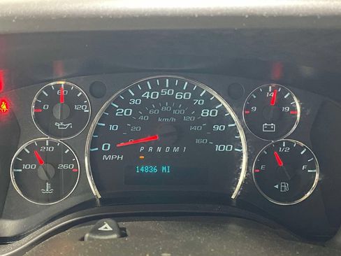 Used 2024 GMC Savana 2500 w/ Driver Convenience Package RWD image 27