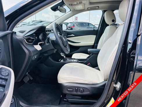 Used 2021 Buick Encore GX Select w/ Experience Buick Package FWD image 3