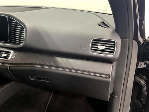 Used 2025 Mercedes-Benz GLE 350 4MATIC image 16