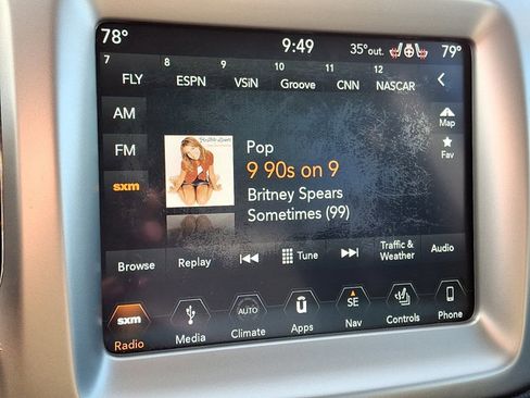 Used 2018 Jeep Compass Latitude w/ Popular Equipment Group image 18