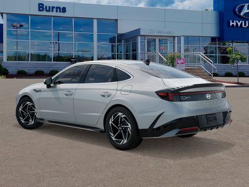 New 2026 Hyundai Sonata SEL image 5