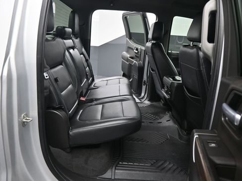 Used 2022 Chevrolet Silverado 1500 LT Trail Boss w/ Safety Package image 2