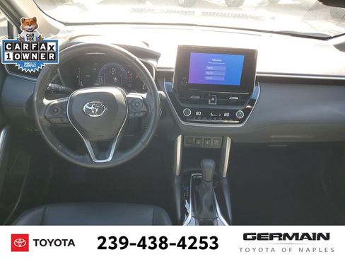 Certified 2023 Toyota Corolla Cross XSE image 18
