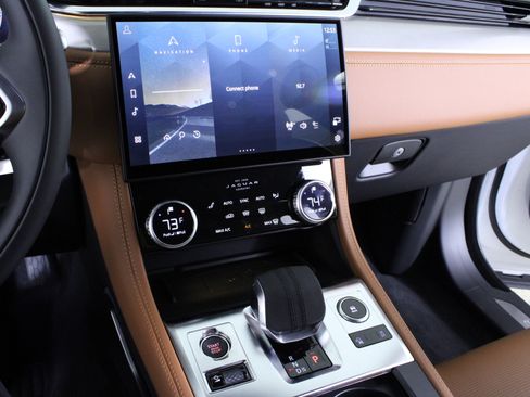 New 2026 Jaguar F-PACE R-Dynamic S image 19