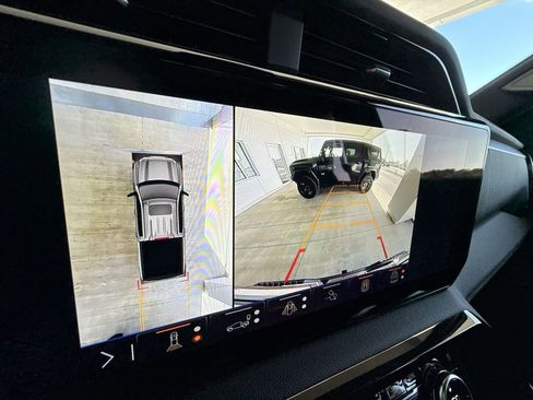 Certified 2025 GMC Sierra 1500 AT4 w/ Technology Package image 21